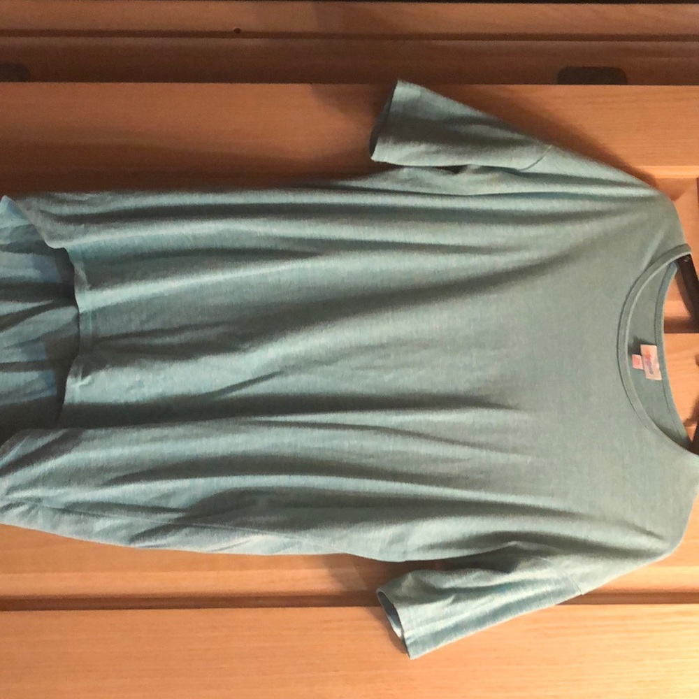 LulaRoe teal top